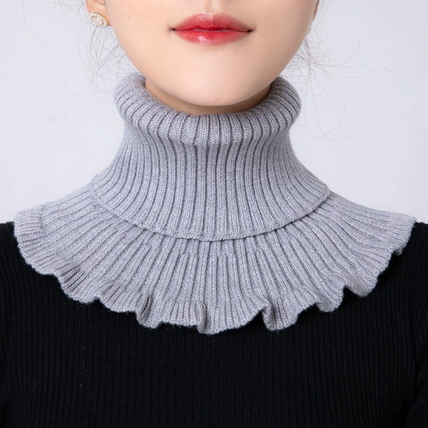 Women's scarf gray