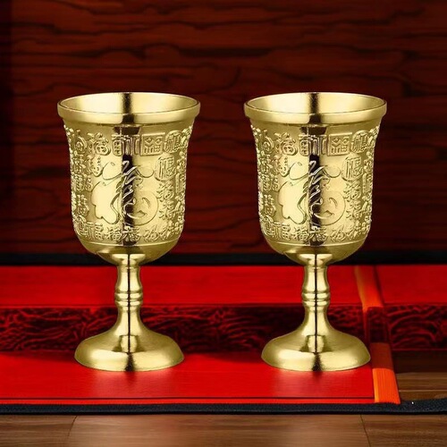 New product, gold wine cup, creative goblet, gold cup, silver cup, gift, daily use, fashionable white spirit cup, household sip cup
