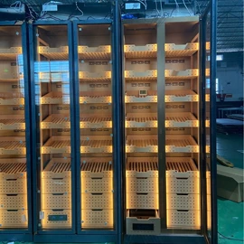 屏风、隔断类;搁板、壁架;酒柜