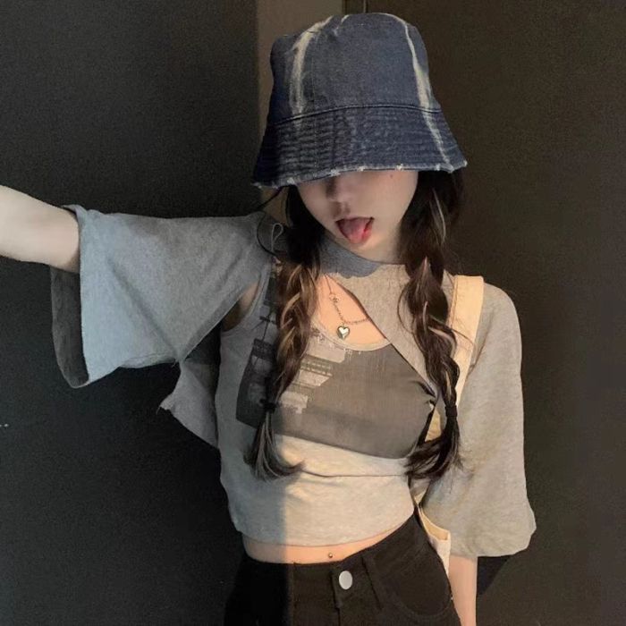 회색