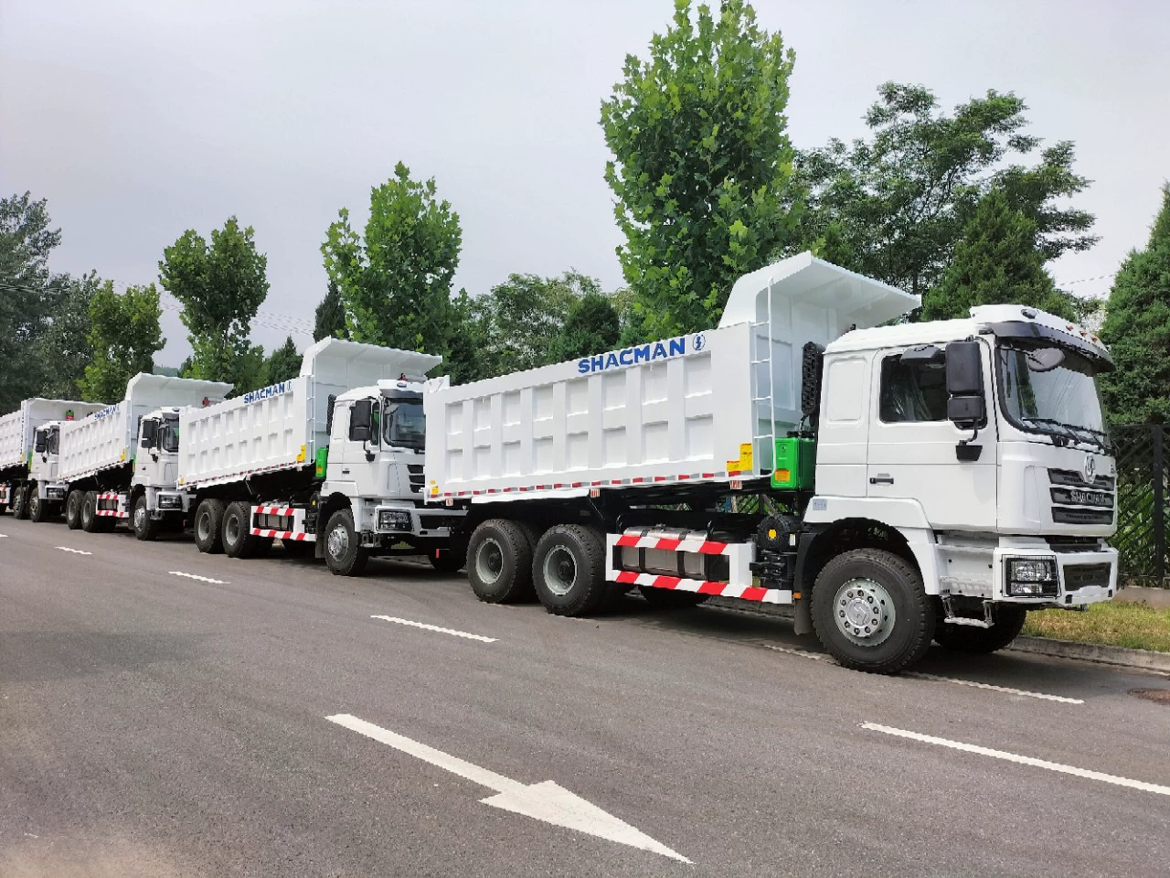 SHACMAN экспорт Таджикистан, Узбекистанский самосвал 340/380/400 л.с.