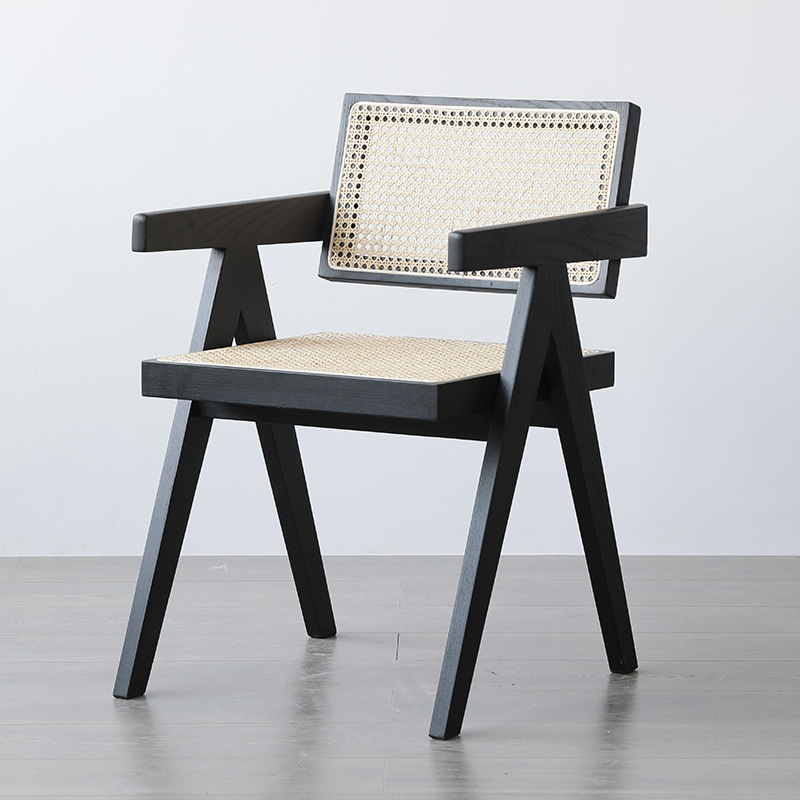Sillas de comedor de diseño personalizadas para hoteles de alta gama, sillas de ratán de madera maciza, sillas de ocio, venta al por mayor comercial.