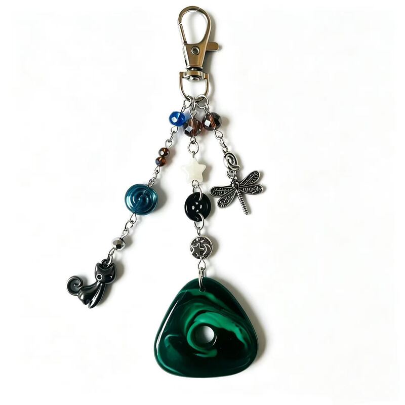 Ghost Mom Gothic Aesthetic Keychain Dragonfly Amulet Bag Charm Cat Trendy Bag Pendant Halloween Accessories