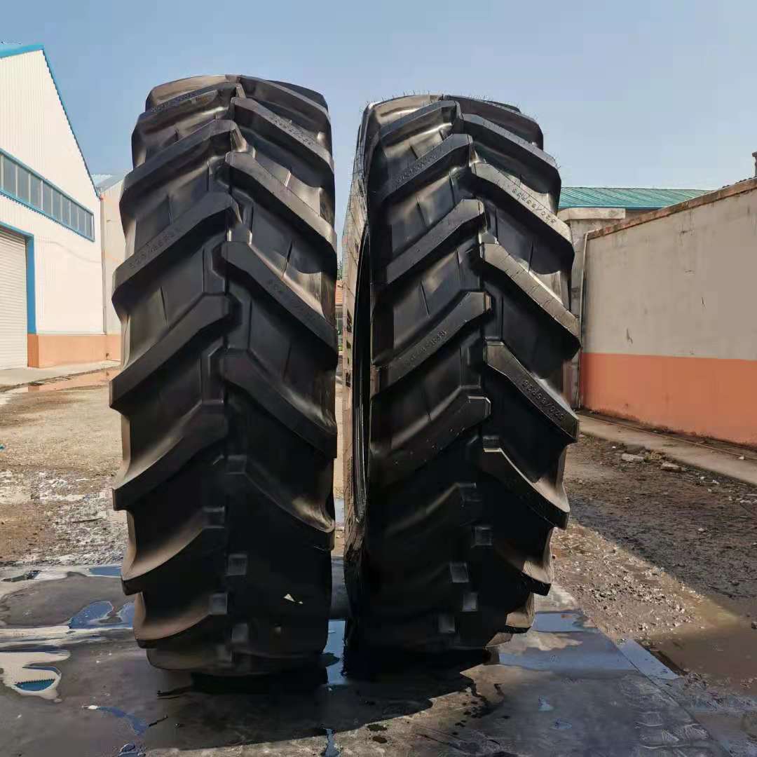 农业拖拉机子午线钢丝轮胎520/85R38 42 20.5R25 可配钢圈20.8r38