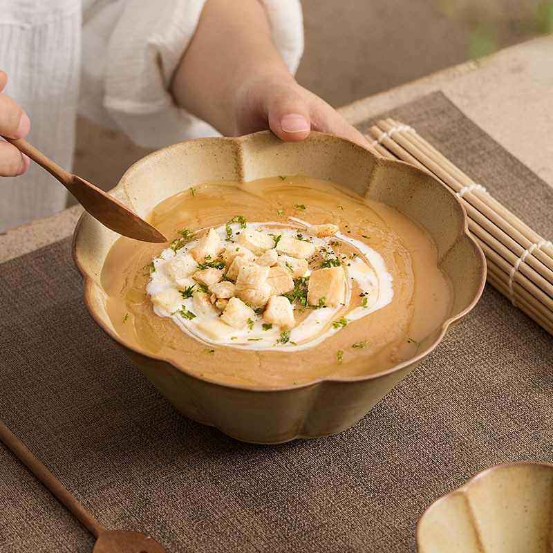 Tazo de arroz de cerámica japonesa retrógrada, tazón de fideos de sopa, sabor de alta calidad, ensalada de frutas caseras, tazón de avena exquisito