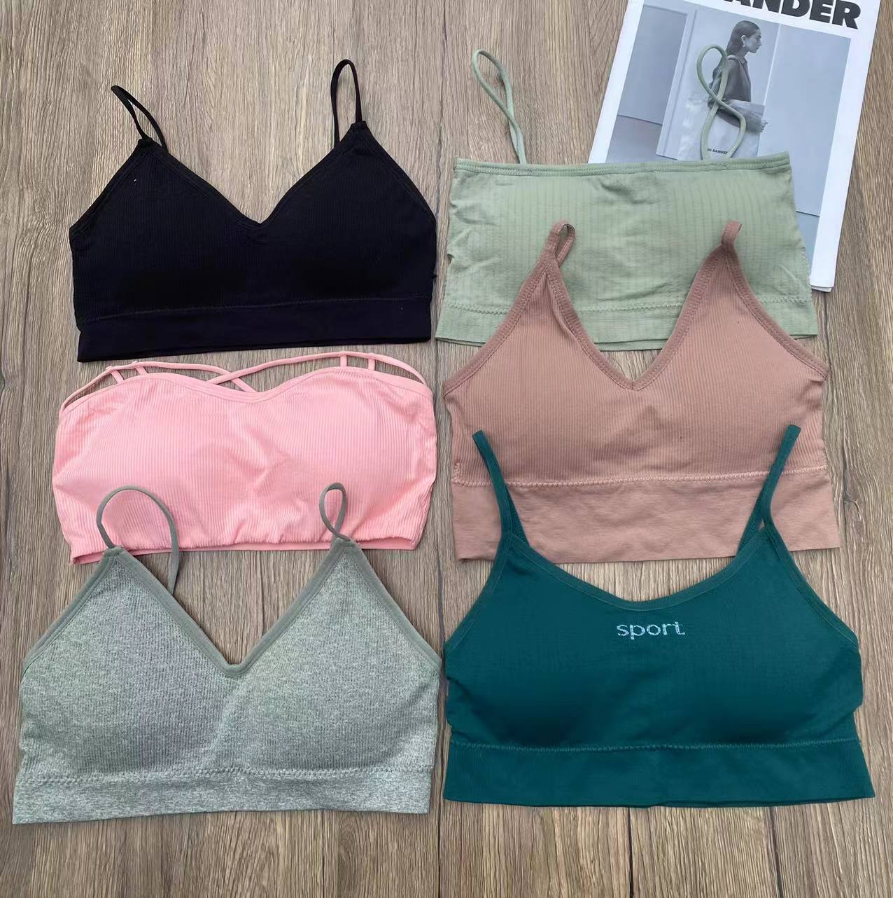 Liquidación de inventario de procesamiento de orden de cola Varios belleza espalda de alta calidad cómodo deportes yoga sujetador mixto al por mayor
