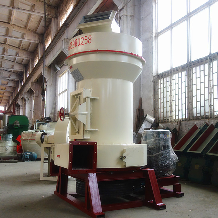 出料300目的小型雷蒙磨多少钱？中州机械磨粉机专业厂家报价