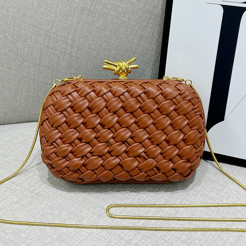 2026 New Women's Woven Clutch Bag, Versatile Fashion Party Handbag, Single Shoulder Evening Bag With Chain Strap - Thumbnail 6