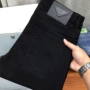 新款男士弹力小脚牛仔裤