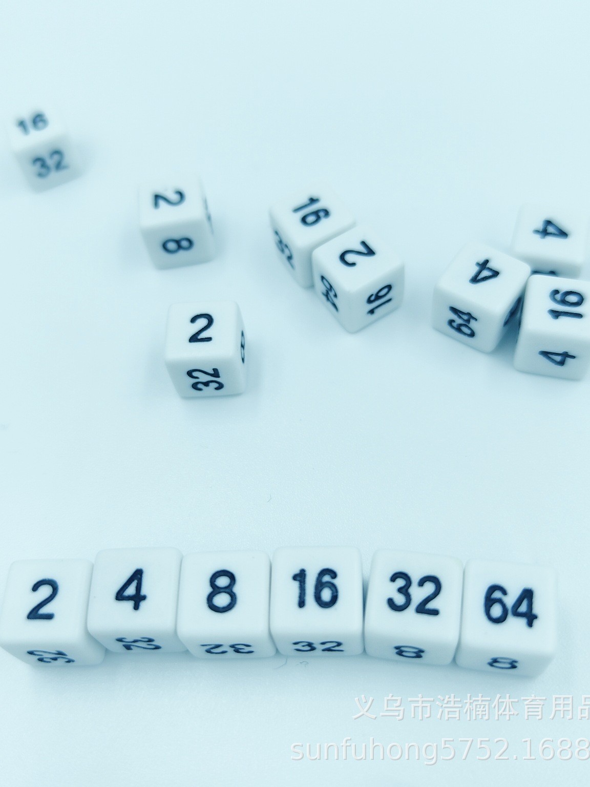 Plastic dice