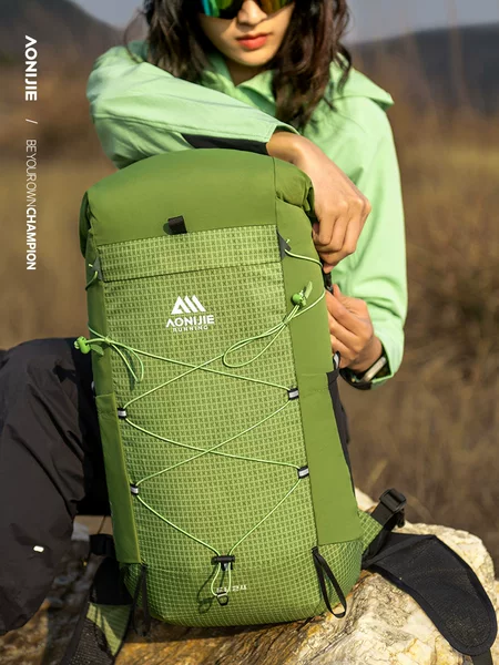 Onijie Hiking Backpack 24L Outdoor Mountaineering Bag for Men and Women Large Capacity Lightweight Professional Ultra-Light Backpack