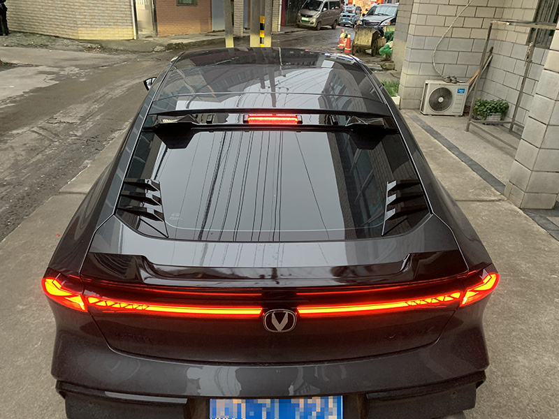 Suitable for Changan univ Blade Rear Wing univ Modified Top Wing Special Trunk Small Pressure Tail Sports Fixed Wind Wing