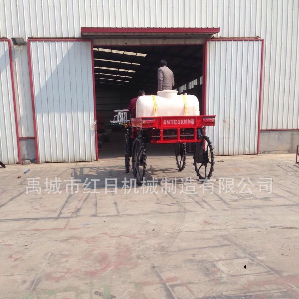 轮距可调式喷药机   自走式喷药机   四轮喷雾器   出口打药机