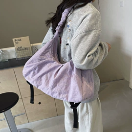 女士单肩包;旅行包袋;女士双肩包