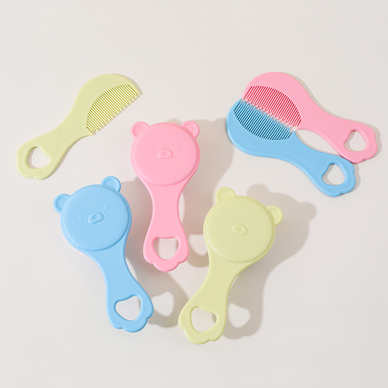 Juego de cepillos de peine de seguridad para bebés Combinación de cepillo de descalcificación para recién nacidos Peine de oso de dibujos animados para bebés al por mayor