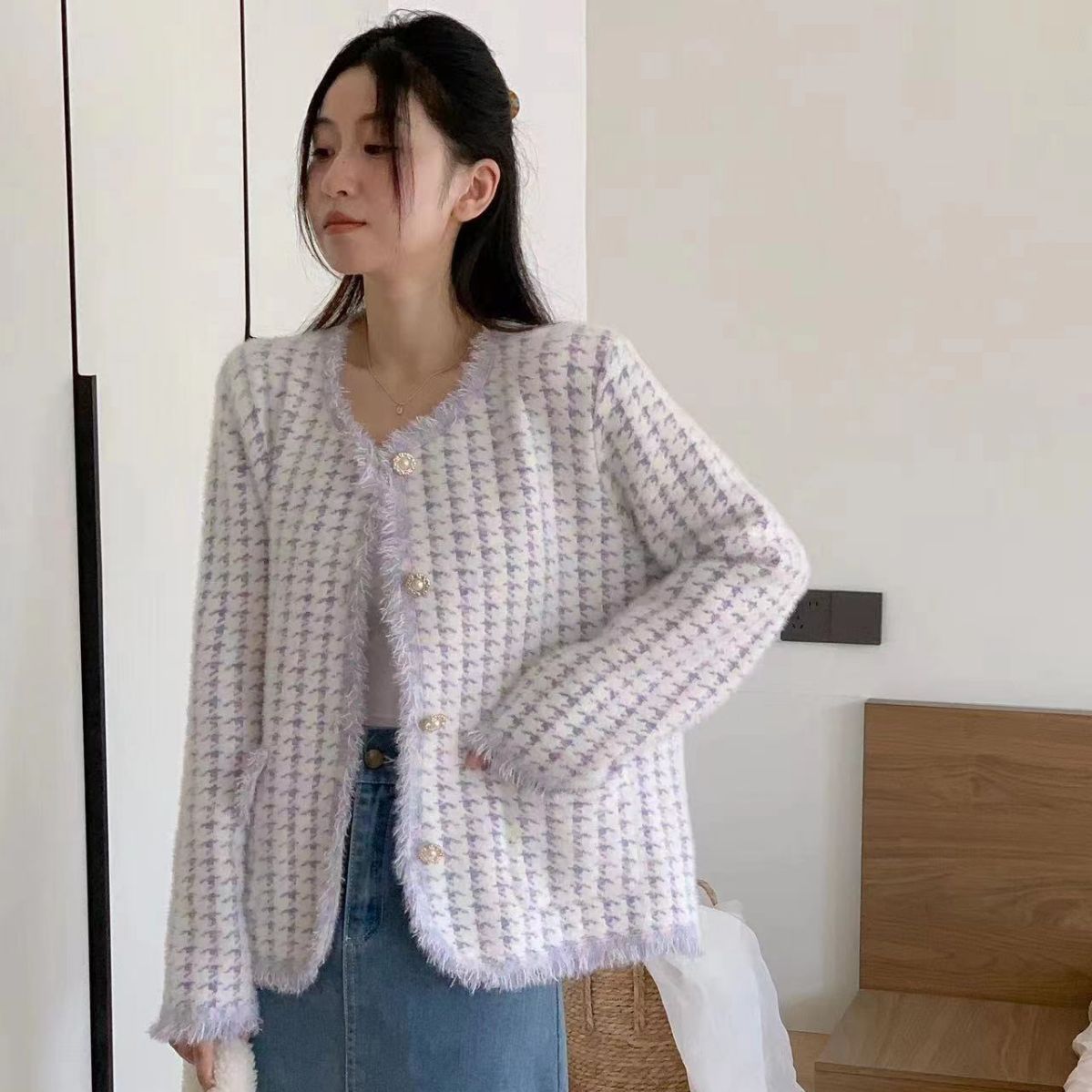 El otoño y el invierno Nuevo suéter de punto de las mujeres de pata de gallo de imitación de visón de terciopelo suelta estilo Chanel abrigo del todo-fósforo