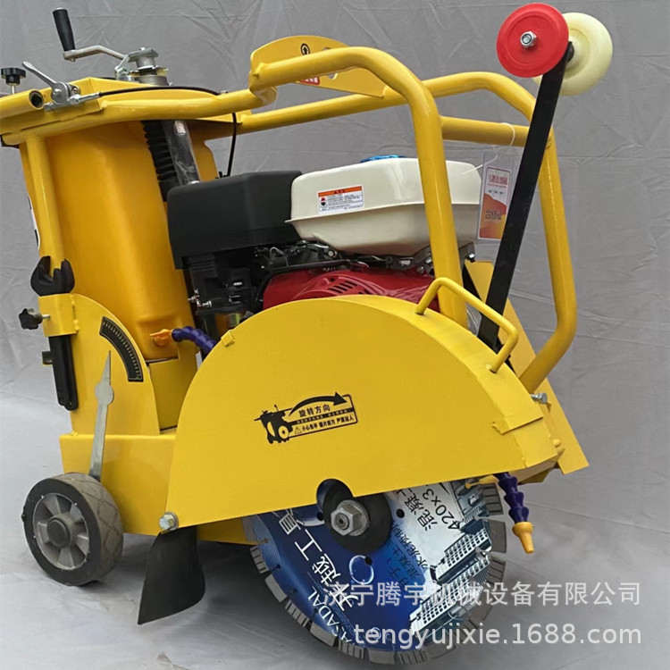 腾宇手推式汽油切割机 混凝土路面切缝机可以放600锯片汽油切割机