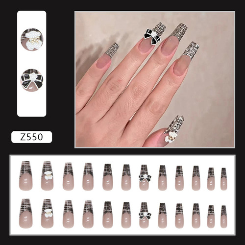 Black and white bow, cute and exquisite bear, diamond style, small fragrant style wearable nails, sweet ins style fake nails, manicure pieces