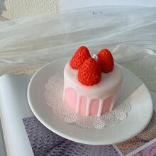 P 69381 Strawberry Scented Candle ��ݮ��޹���� ŷ���羳