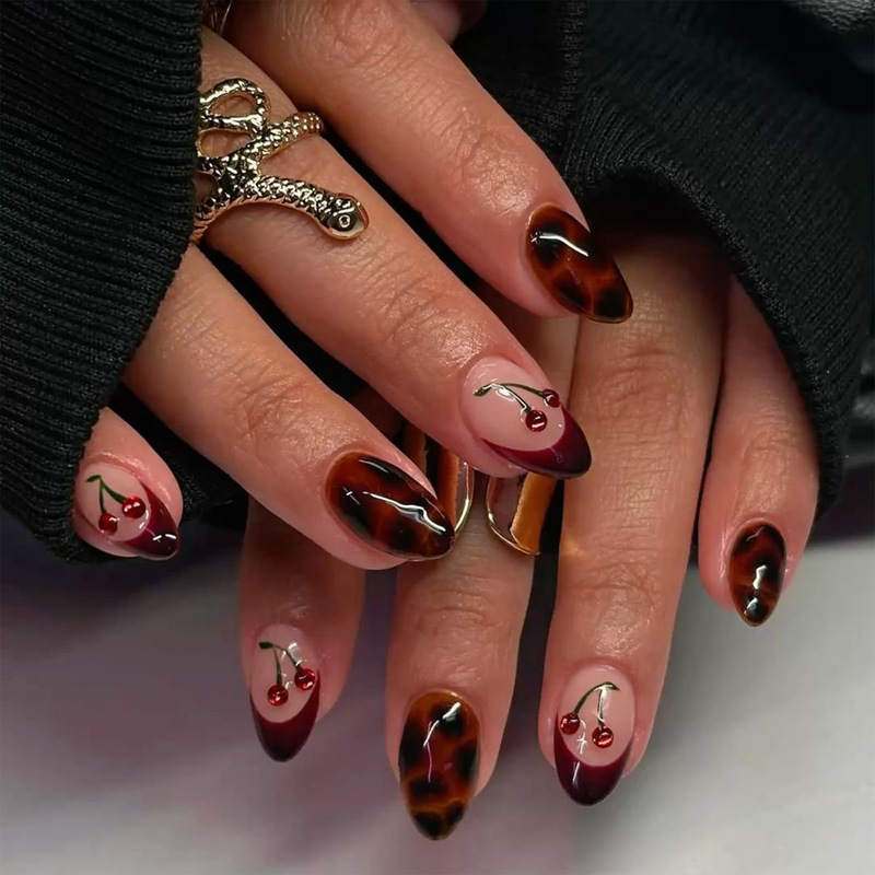 Lefan's best-selling autumn and winter tortoiseshell nail art, 3D cherry nail pieces, detachable fake nails wholesale Lefan's best-selling autumn and winter tortoiseshell nail art, 3D cherry nail pieces, detachable fake nails wholesale