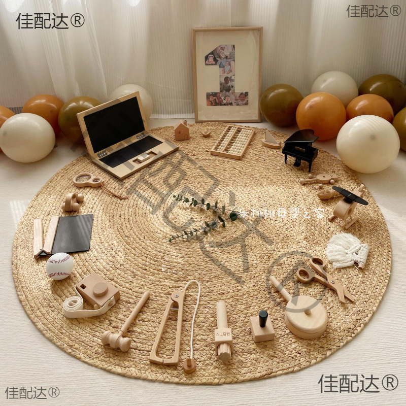 Fengyuan Wooden Mori 스타일의 아기 소년과 소녀 1 세 생일 레이아웃 세트 현대적인 주간 용품 소품 파악