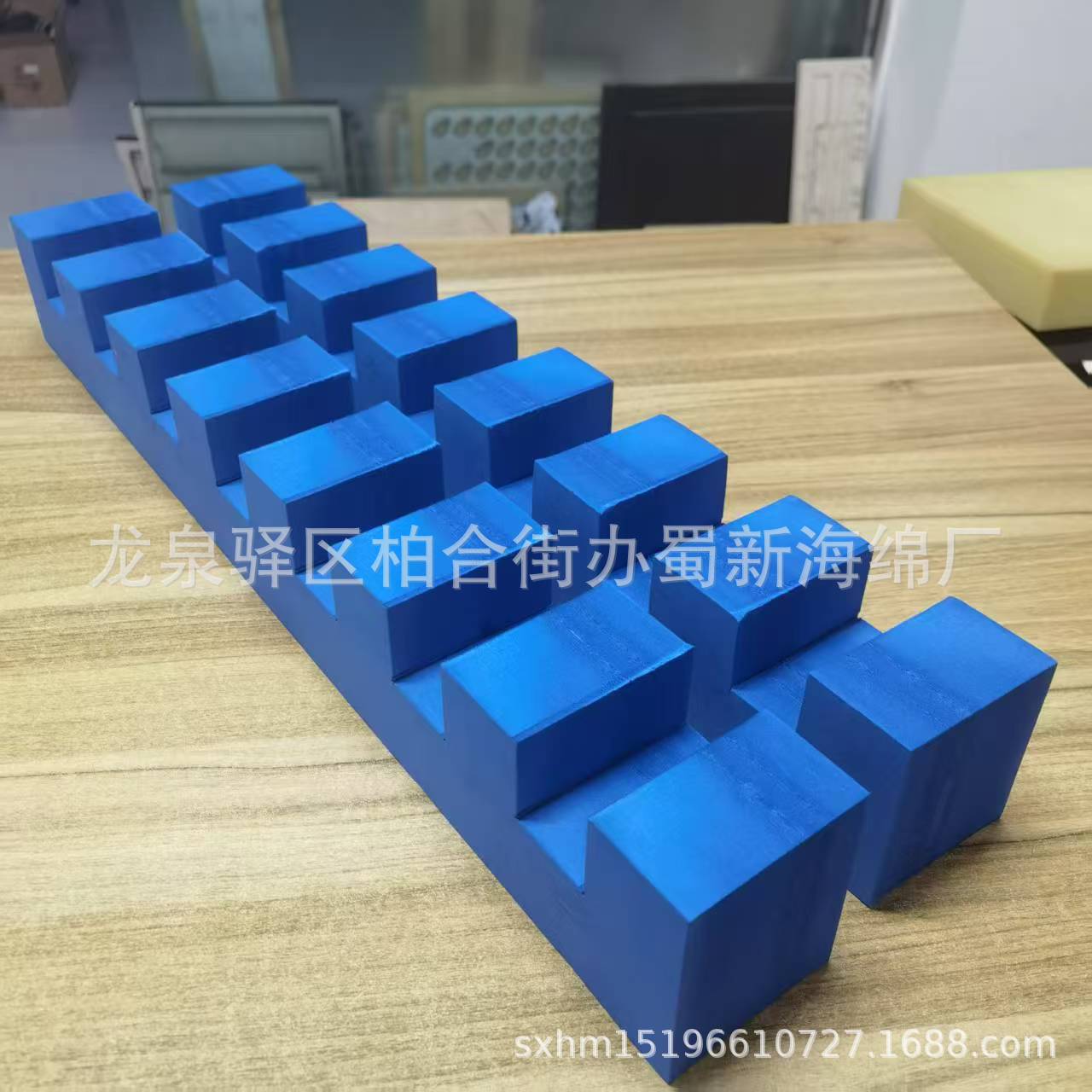 厂家供应自粘防撞泡沫垫子/汽车零部件定位卡槽/零部件防撞泡沫