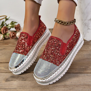 �羳���Q��a���e��ЬŮ2026�����¿�\�ژ���Ь���ˮ荕r��ŮЬ