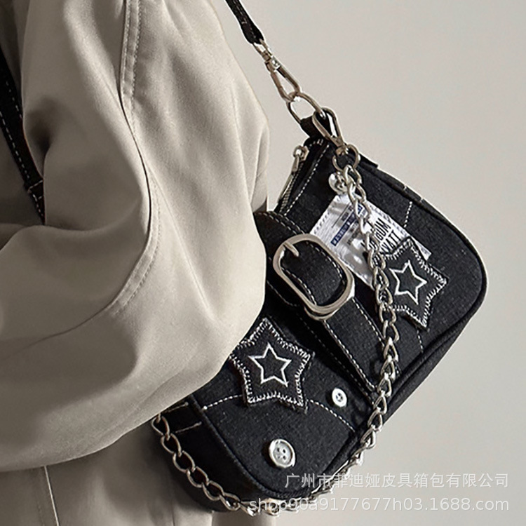 Y2K Millennial Hot Girl Denim Underarm Bag Women's Retro Button Denim Shoulder Bag Hot Girl Star Handbag Chain Bag