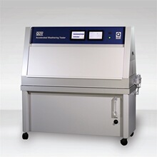 ����Q-LAB��������ϻ�ԇ�CQUV�ͺ��g�yԇ�h��ģ�M������