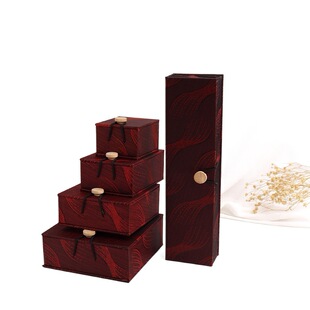 Vintage wooden buckle red feather jewelry box pendant box bracelet box Buddha beads bracelet box gift packing box storage box