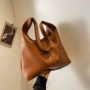 单肩女士新款大容量托特包