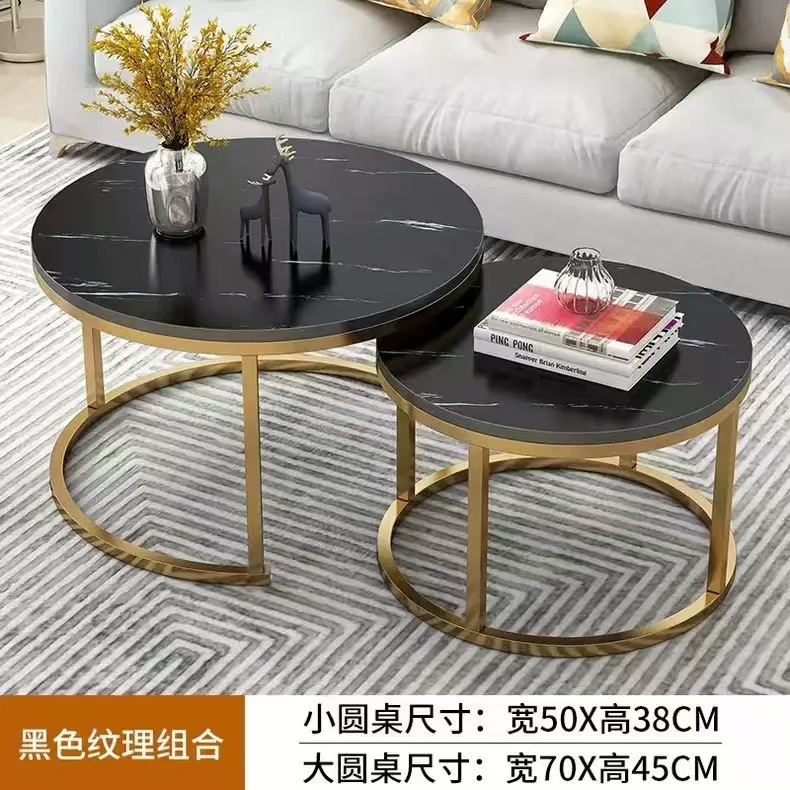 Juego de mesas de centro redondas estilo minimalista lujo ligero, estructura metálica y diseño mármol.