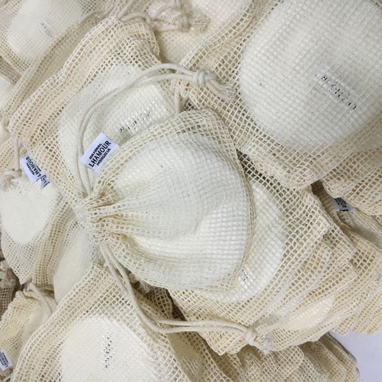 2D9433716D8D5460EC6EC071E5D8D5