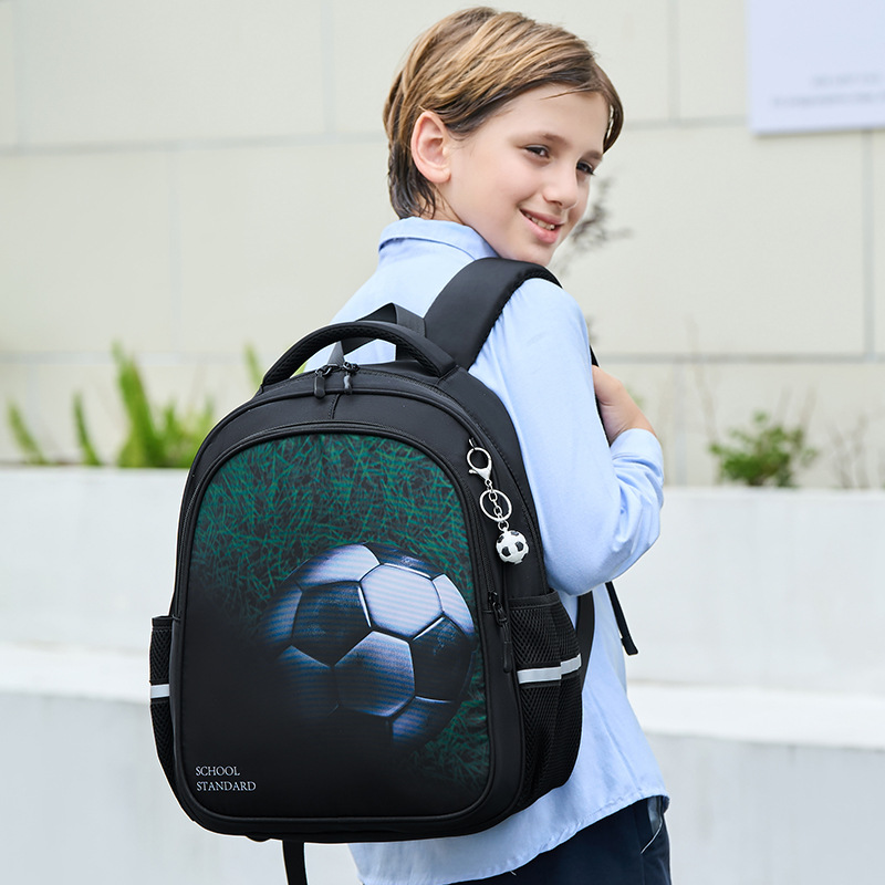 Nueva impresión de fútbol, impresión de dibujos, gran capacidad, luz, protección de seguridad, mochila escolar para niños de doble capa para estudiantes, venta caliente de comercio exterior
