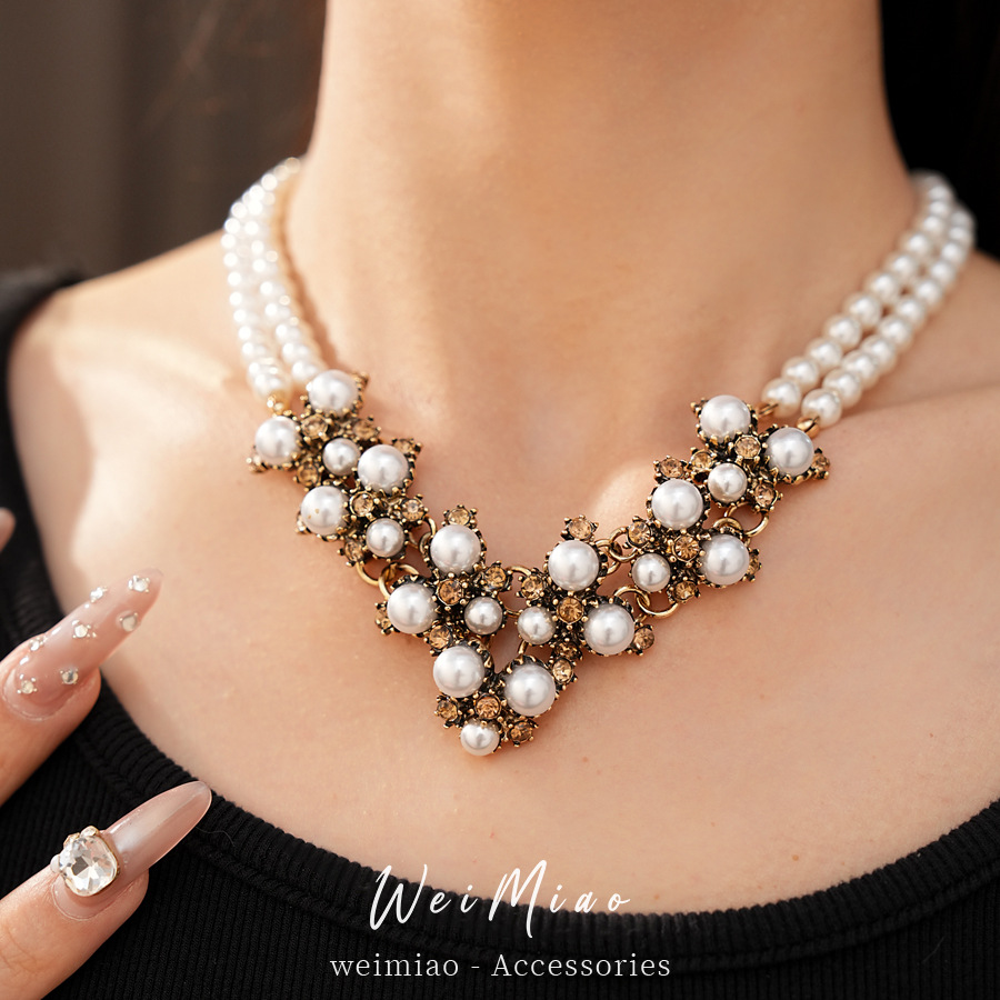 Collar de perlas de diamante vintage de lujo ligero nicho collar de perlas de diamante de lujo conjunto de joyas de alto nivel