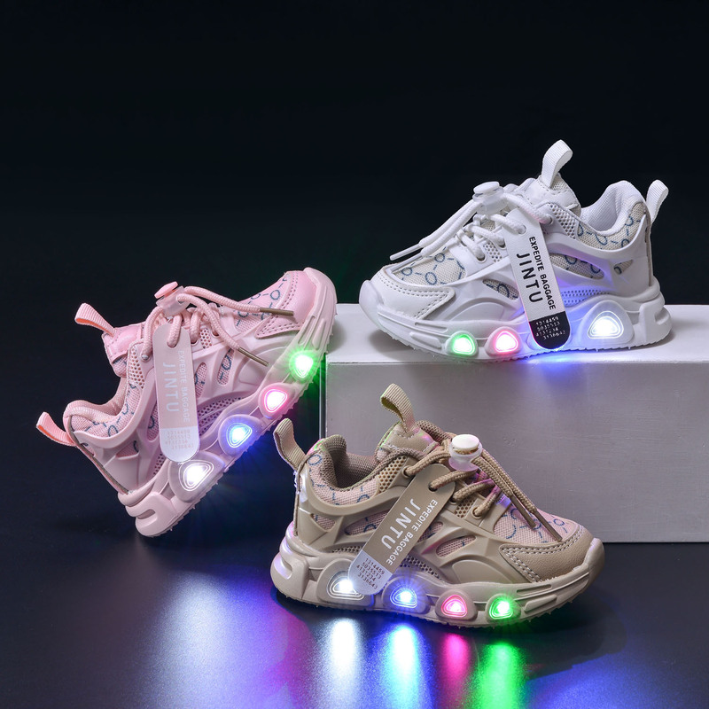 Spring and Summer New Children's Luminous Cloth Noodles for Boys sneaker 1-6 Years Old LED Light Shoes Casual Girls Schoolwalking Lights Shoes