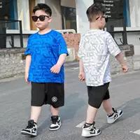 Летний спортивный костюм для полных мальчиков 2025 года, новый, большой размер, свободный крой, быстросохнущий, короткий рукав, модный комплект из двух предметов
