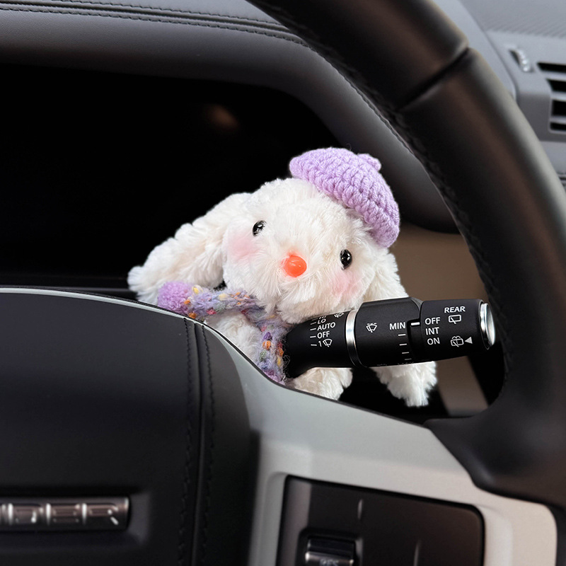 Cute conejo coche muñeca muñeca interior limpiaparabrisas luces de dirección muñeca decoración decoración de alta calidad 2025 nuevo