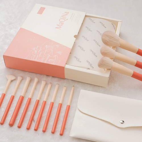 Holiday series 12-piece makeup brush set, complete set of loose powder brush, eye shadow foundation, soft-bristled beauty tools, makeup brush