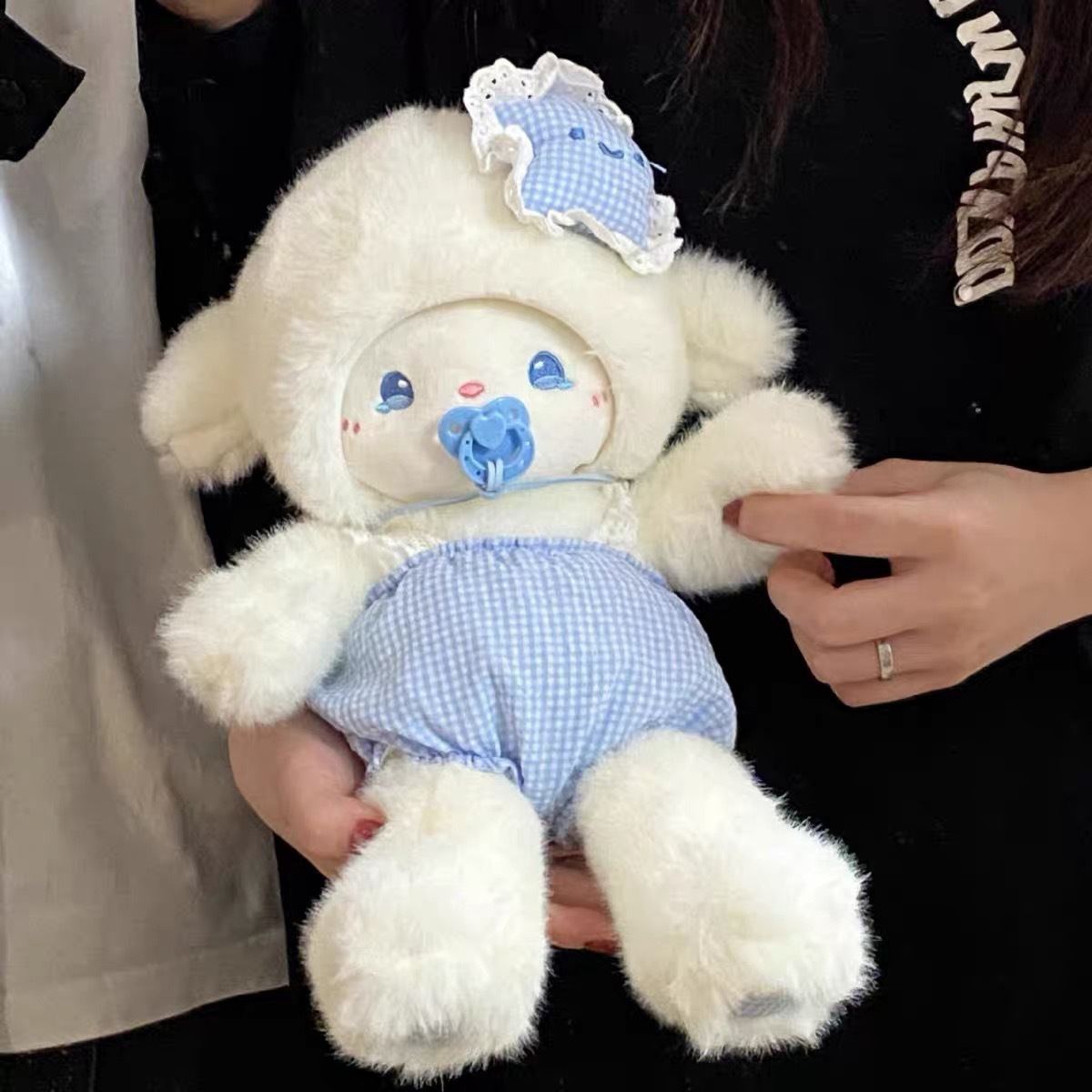 Pacifier lamb
