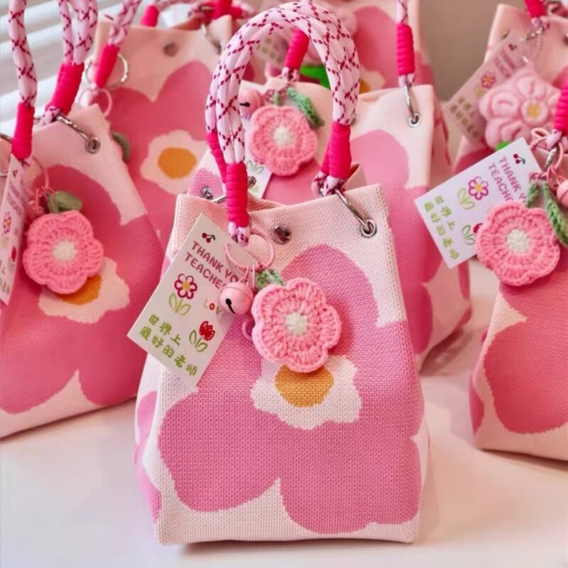 Teacher's Day Gift Niche Design Knitted Handbag Fashion White Tower Shopping Photo Handbag Bucket Square Bag Teacher's Day Gift Niche Design Knitted Handbag Fashion White Tower Shopping Photo Handbag Bucket Square Bag