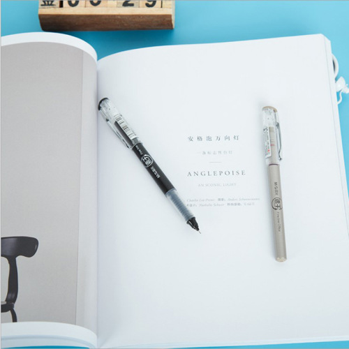 Chenguang quick-drying pen 0.5mm needle tube large-capacity ink signature pen student examination straight liquid gel pen