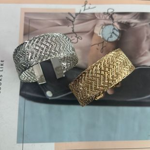 �¿�W�������ֹ�����c���_�����C�r�к��sС�����