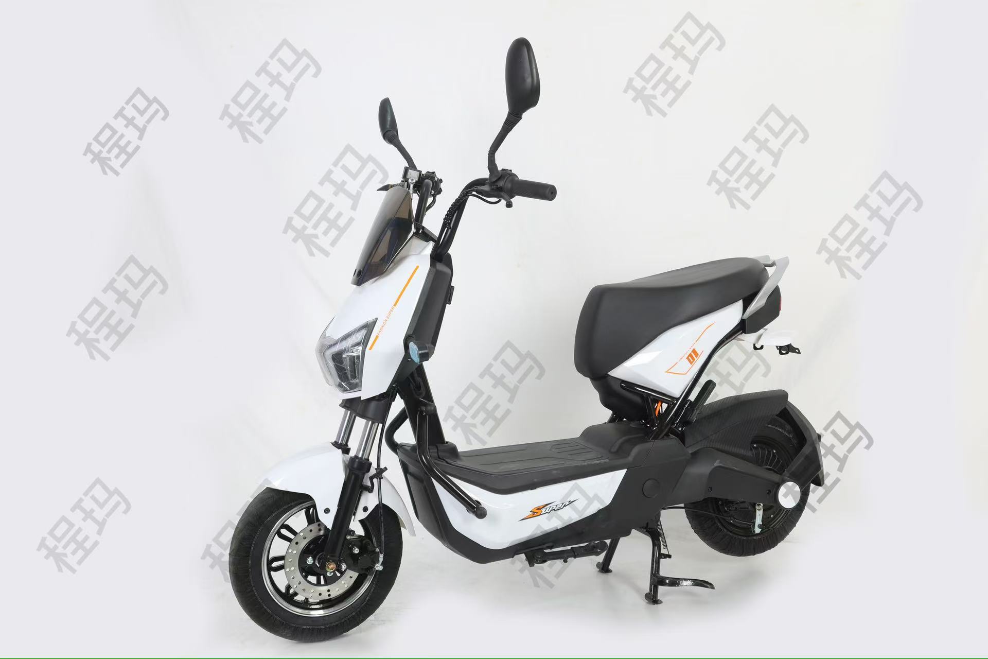 New Foreign Trade Export Two-Wheeled Tram War Eagle Electric Vehicle High-Power Battery Vehicle Middle East Electric Motorcycle Southeast Asia