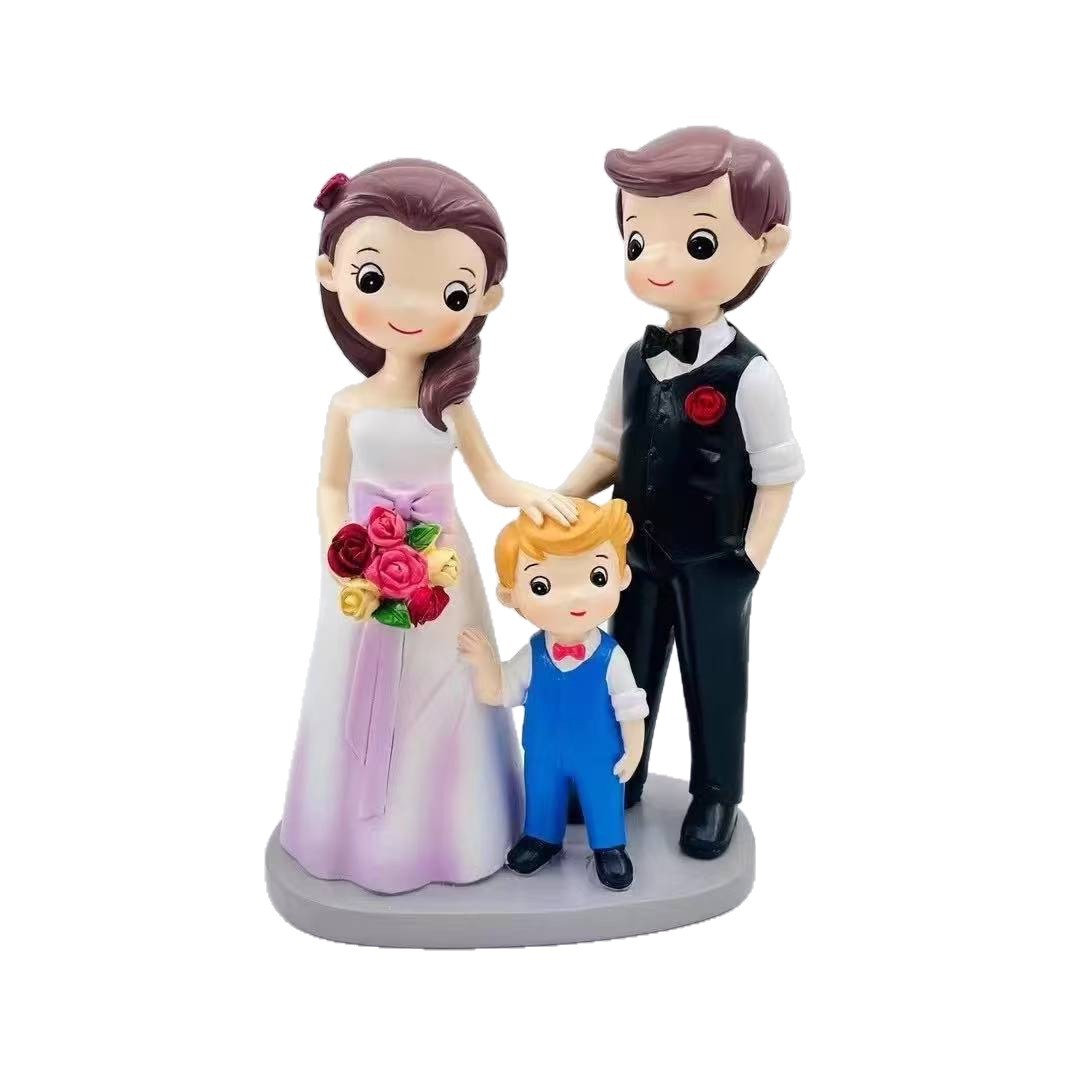 Nueva pareja, una familia de tres, decoración de artesanías de resina de boda, decoración de aniversario, decoración del hogar