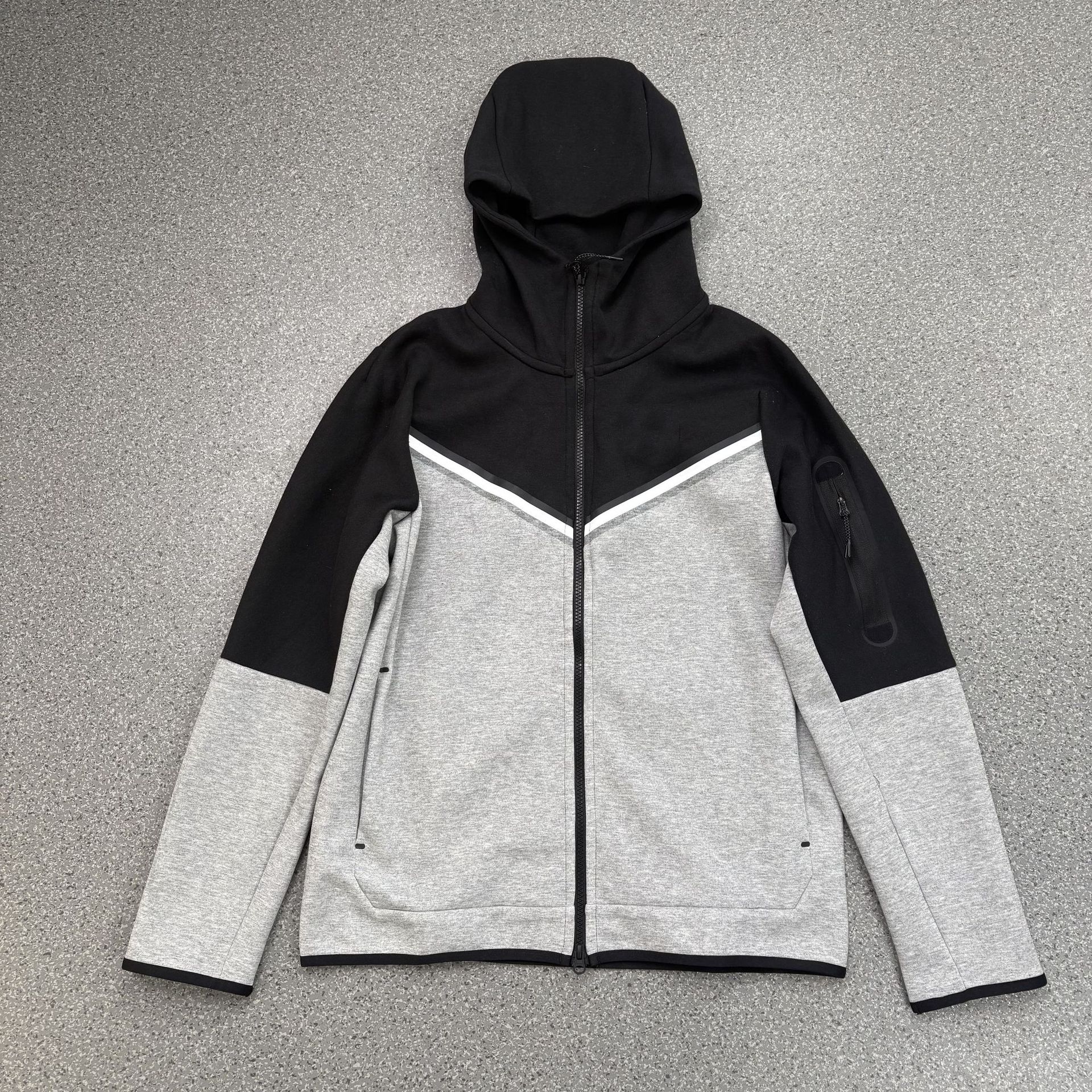 Hombres nuevos colores deportivos chaqueta encapuchada chaqueta de aire capa de algodón empalme cremallera chaqueta de traje casual otoño