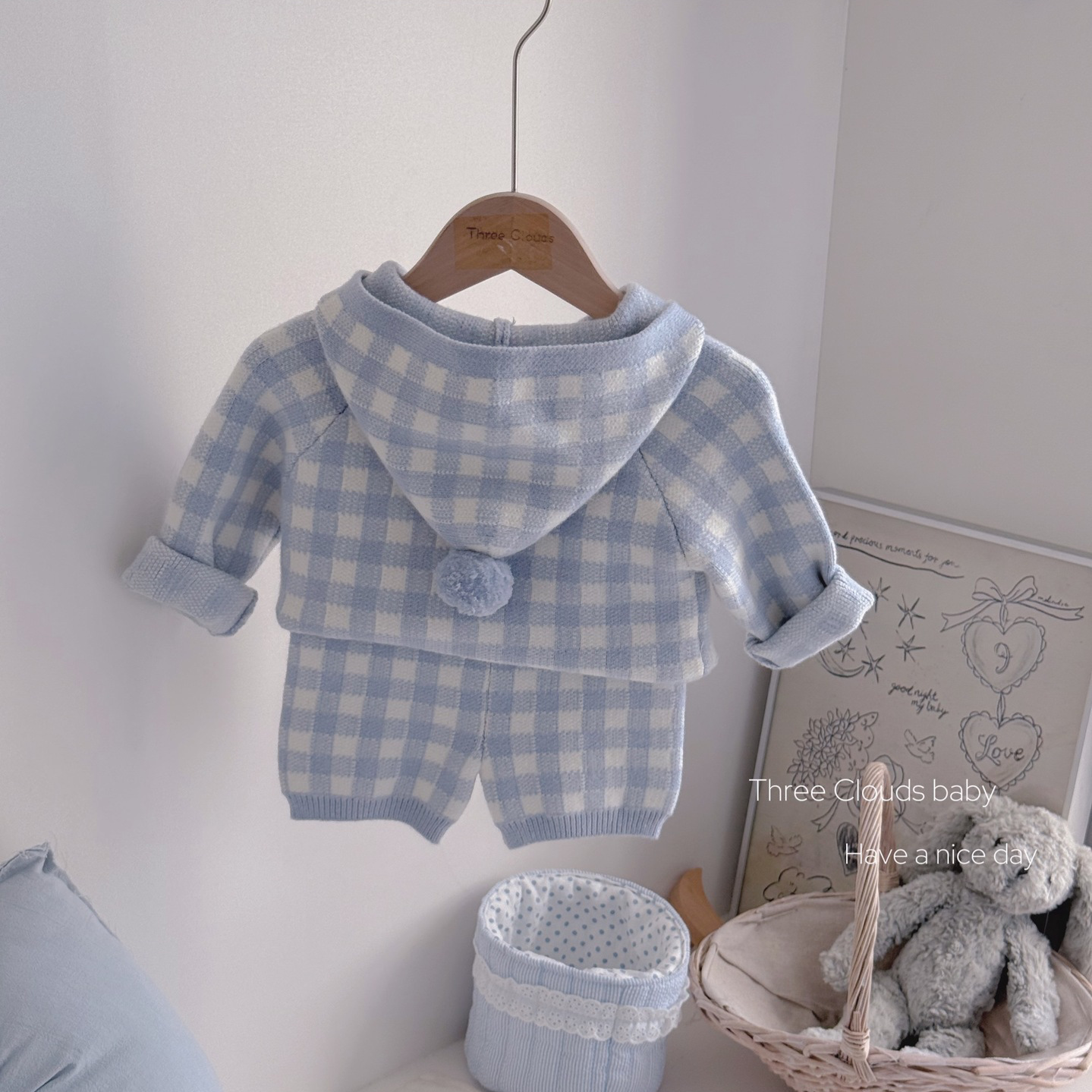 Infant Girls' Autumn Cream-Style Blue Plaid Fur Ball Jacket and Shorts Set