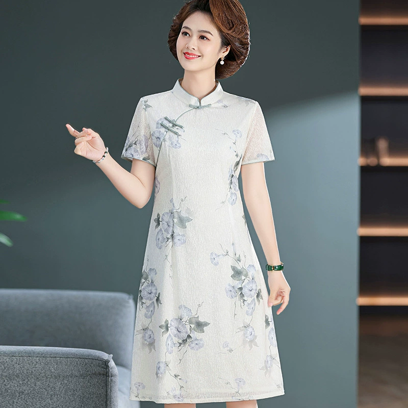 Летнее платье для мамы, улучшенное платье-чонсам в китайском стиле, новая юбка-карандаш для женщин среднего и пожилого возраста 2025 года