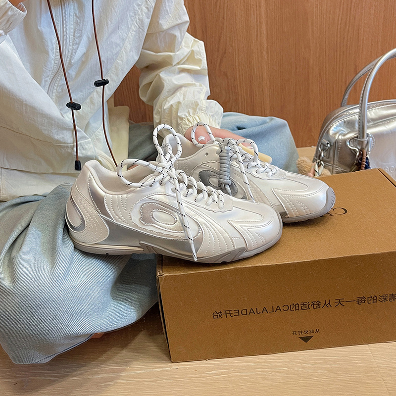 德训鞋女2025新款透气学院风休闲鞋复古平底阿甘鞋赛车棒球运动鞋|undefined