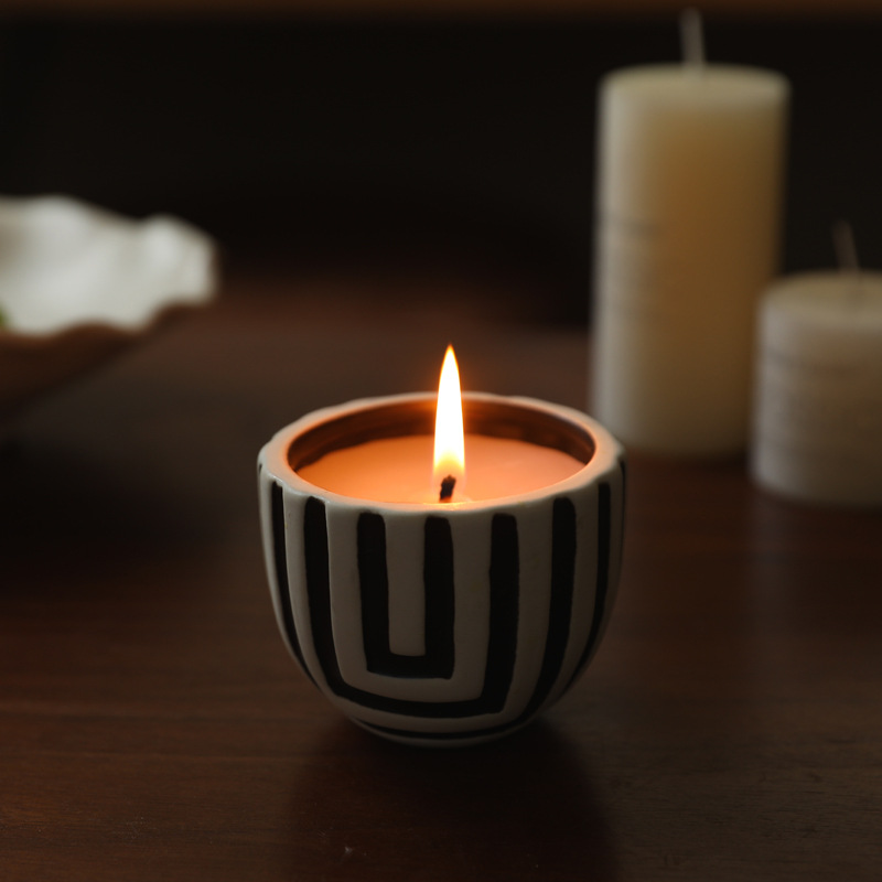 Inswind negro y blanco rayas decoración de mesa de cerámica decoración de mesa de comedor moderna simple decoración de mesa de bananas decoración de mesa